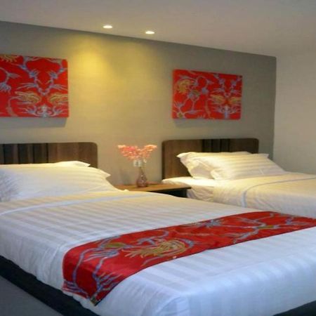 เบลากรี โฮเต็ล แอนด์ เรสโตรองต์ Hotel โซรง ภายนอก รูปภาพ